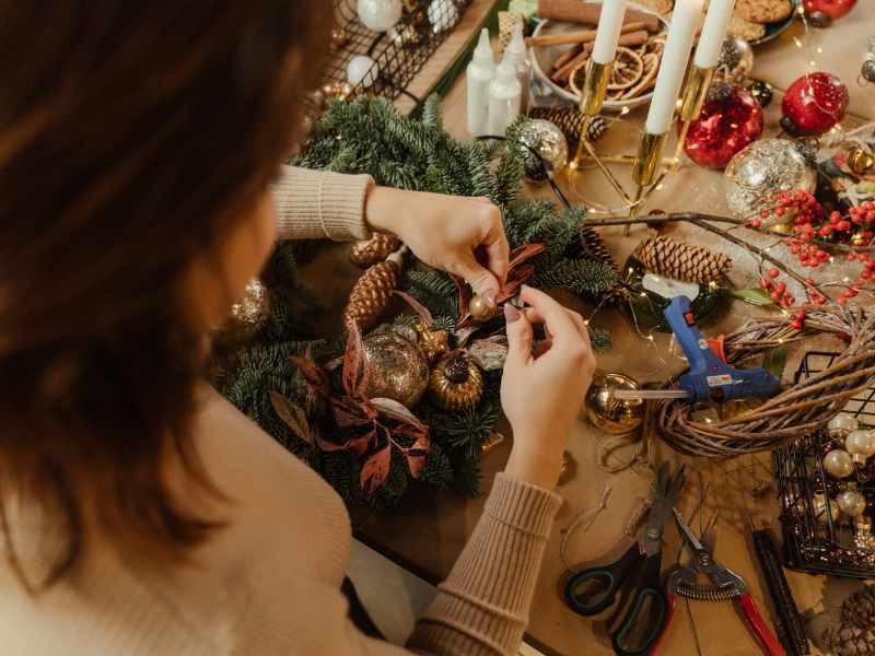 Preparing Christmas Decorations Preparing Christmas Decorations